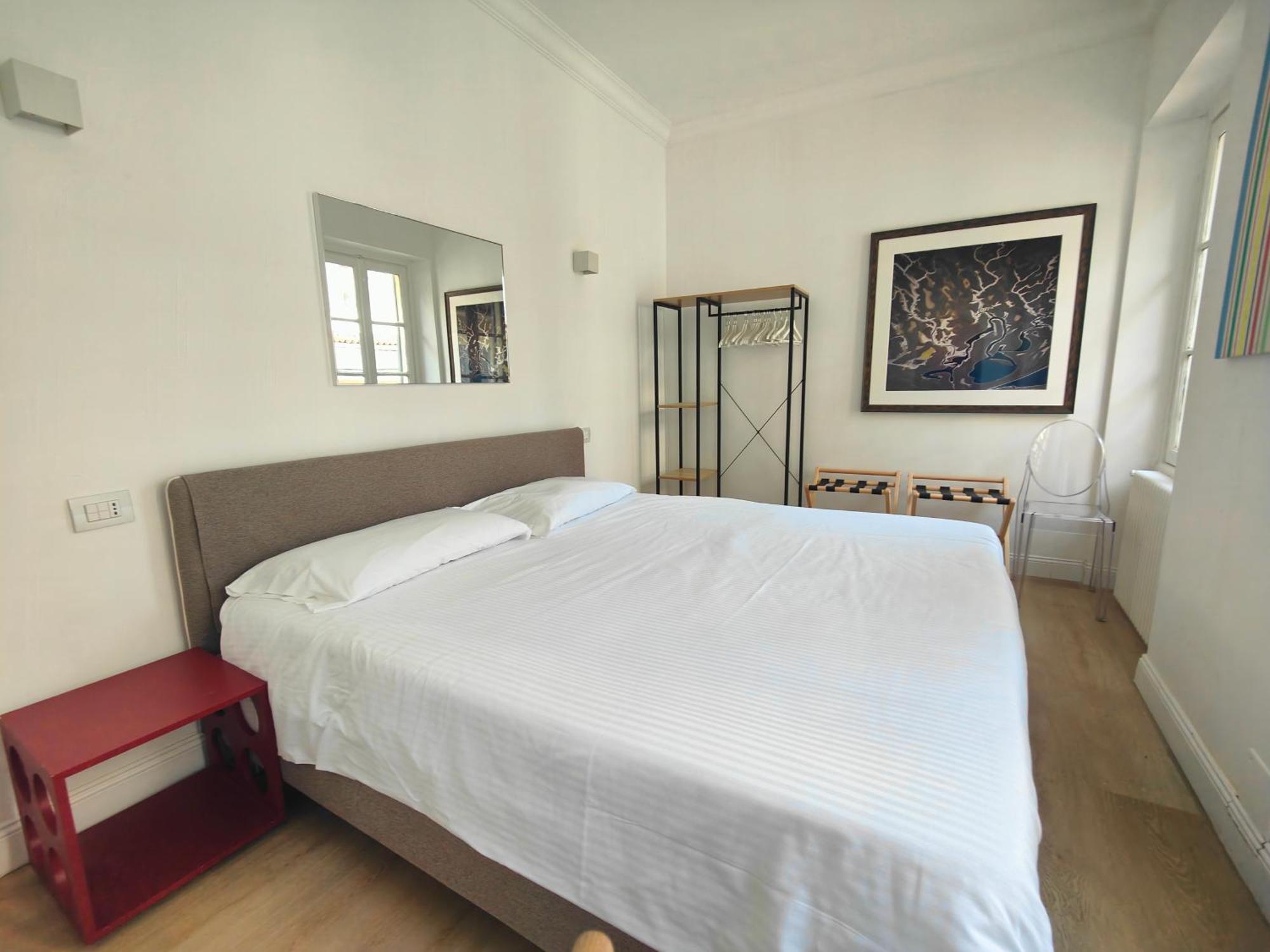 Sant'Andrea Charme Apartments Милан Экстерьер фото