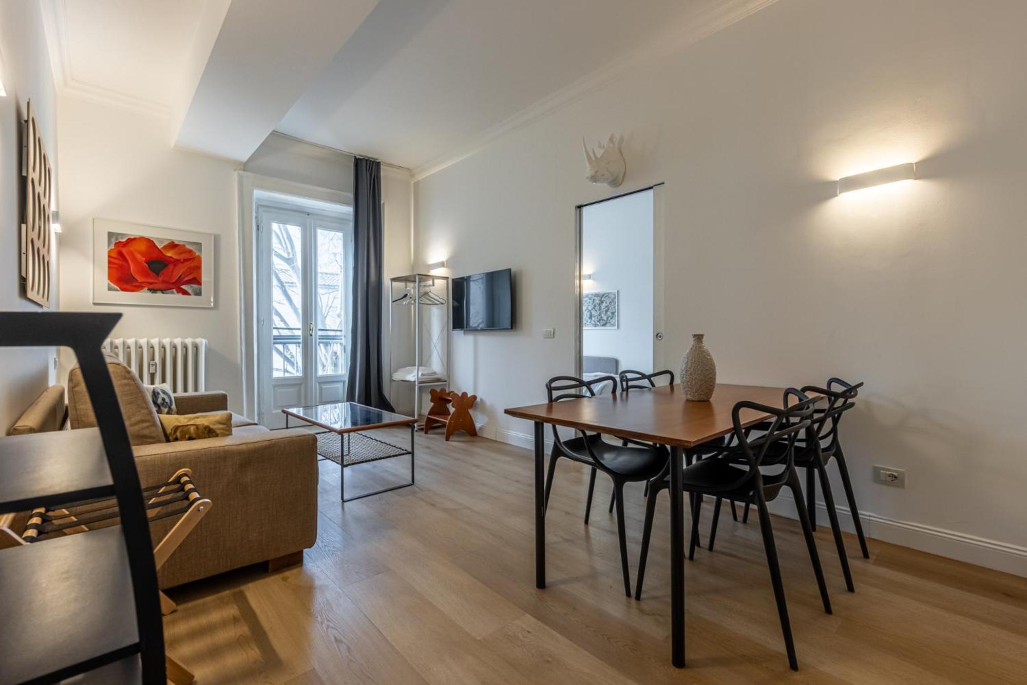 Sant'Andrea Charme Apartments Милан Экстерьер фото