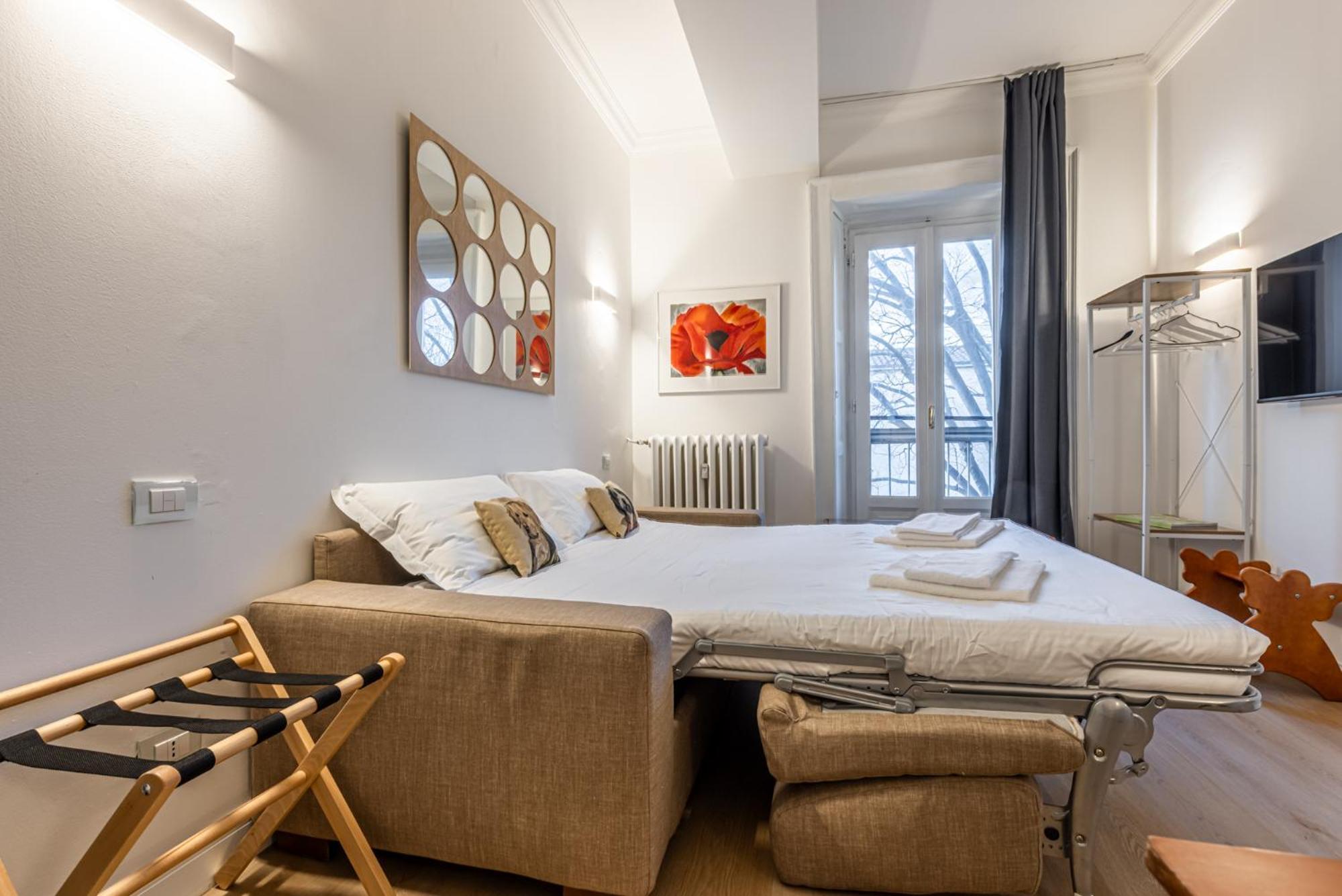 Sant'Andrea Charme Apartments Милан Экстерьер фото