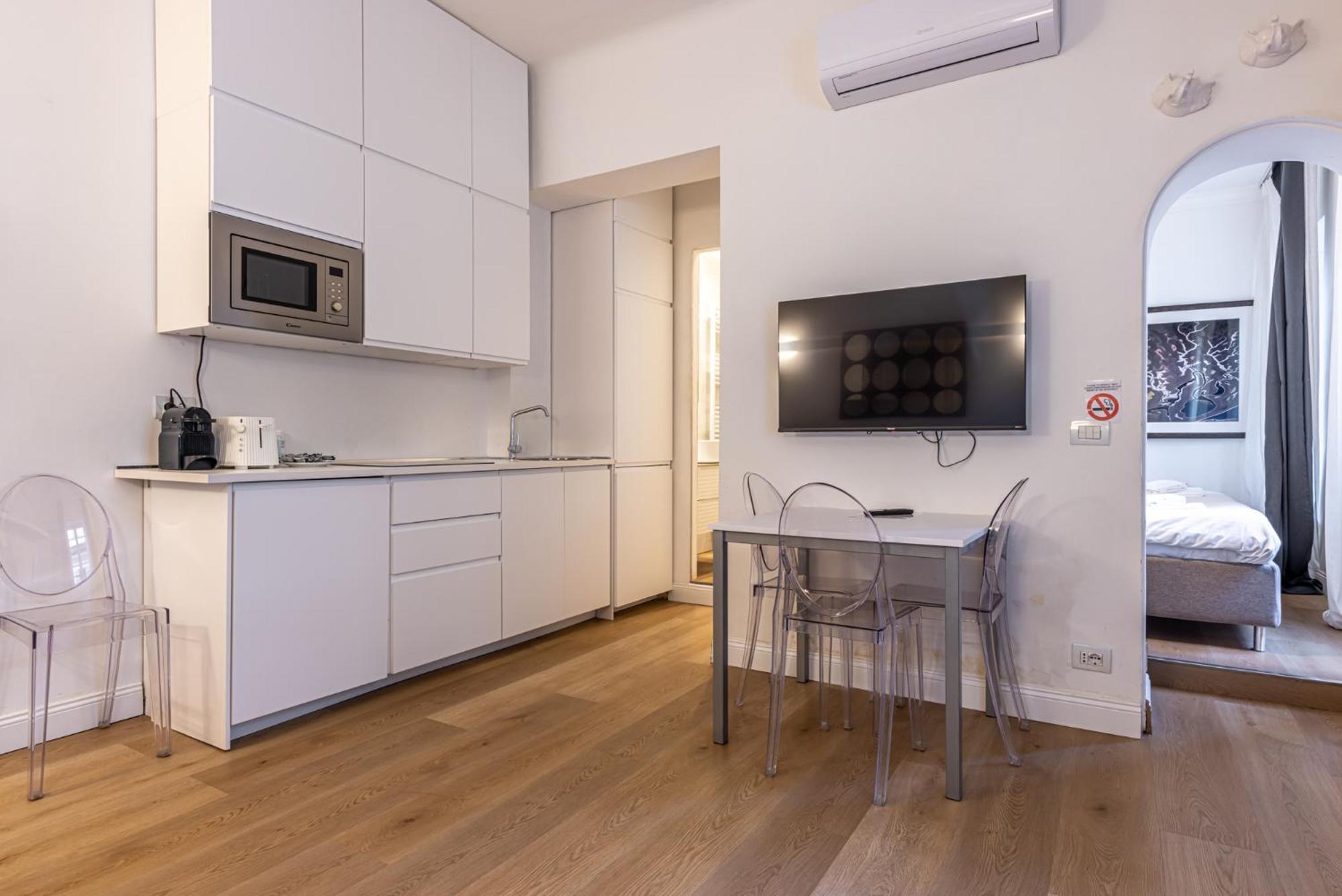 Sant'Andrea Charme Apartments Милан Экстерьер фото